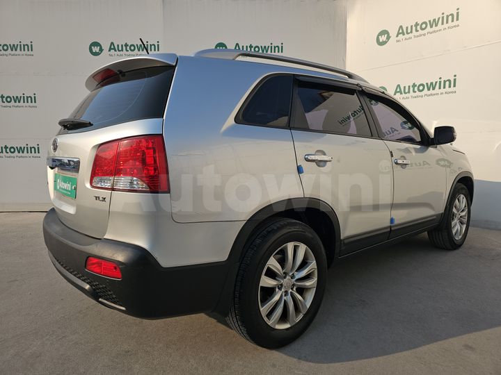Kia Sorento 2010 — 5