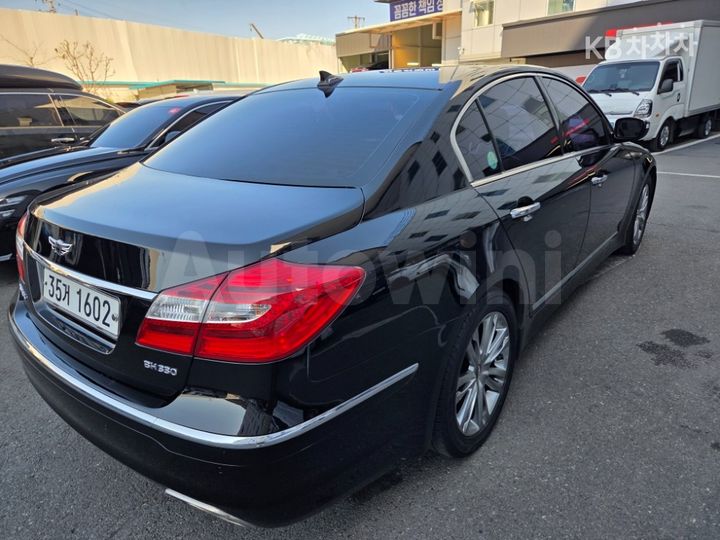 Hyundai Genesis 2012 — 3
