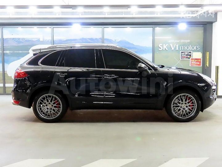 Porsche Cayenne 2011 — 3