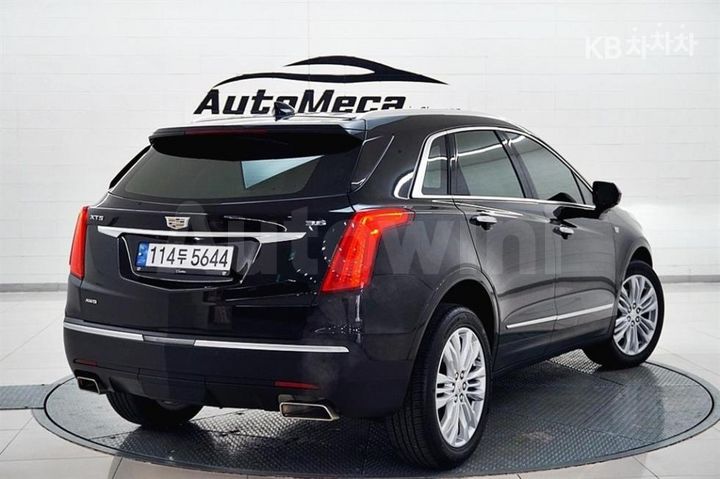 Cadillac XT5 2019 — 4