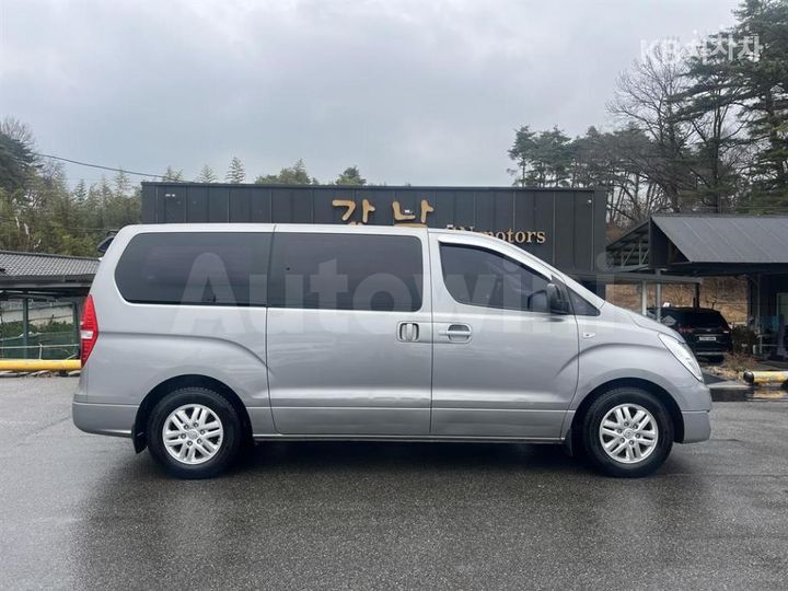 Hyundai Starex 2016 — 3