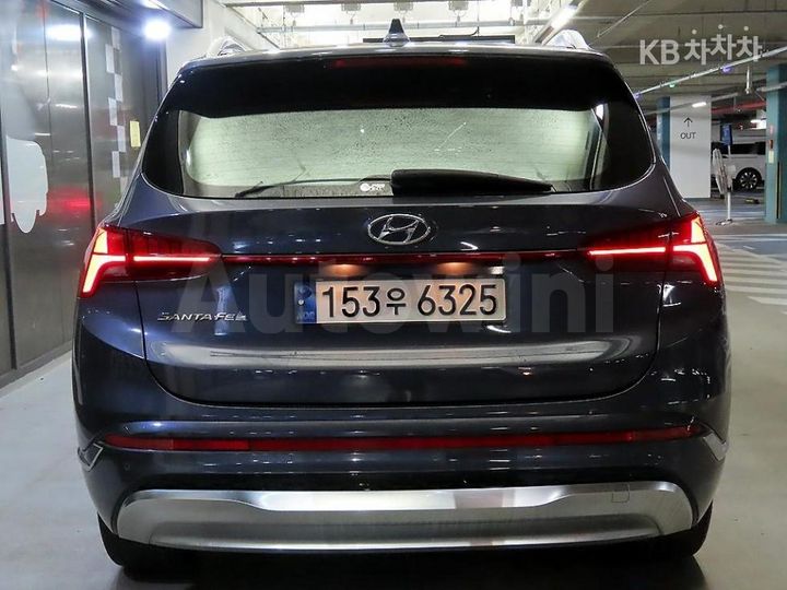 Hyundai SantaFe 2021 — 5
