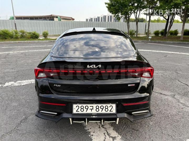 Kia K5 2022 — 4