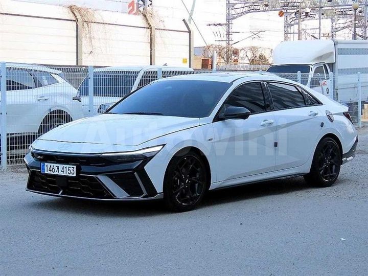 Hyundai Avante 2024 — 2
