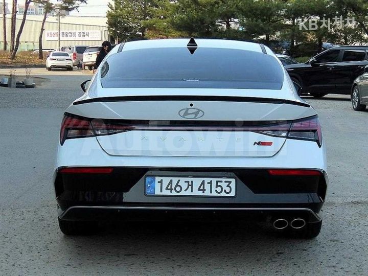 Hyundai Avante 2024 — 4