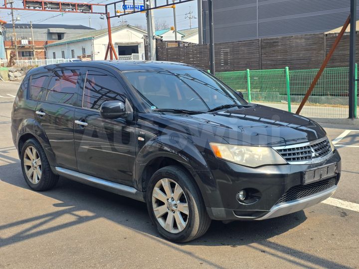 Mitsubishi Outlander 2009 — 2