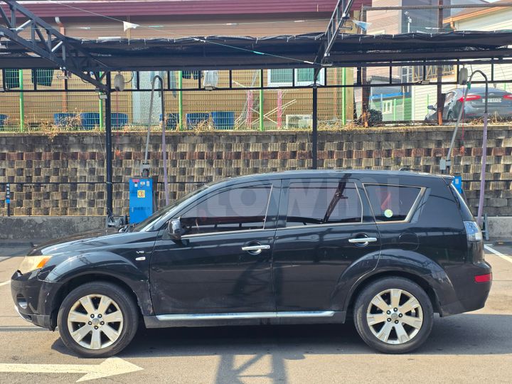 Mitsubishi Outlander 2009 — 5