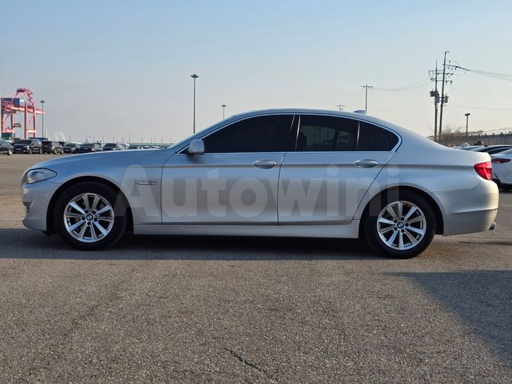 BMW 5 Series 2011 — 3