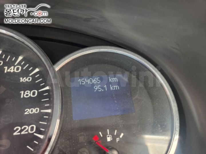 Renault SM3 2009 — 5