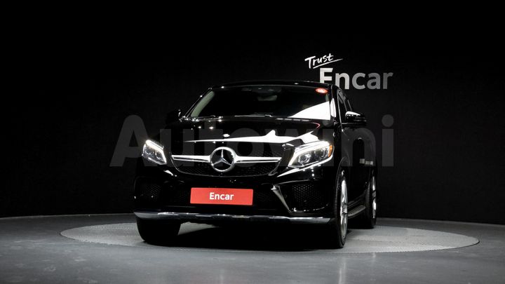 Mercedes Benz GLE Class 2017 — 3