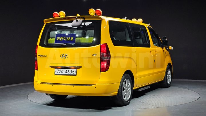 Hyundai Starex 2019 — 2