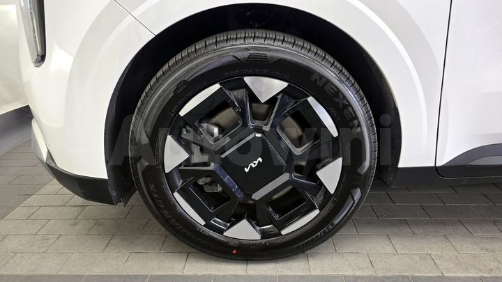 Kia Carnival 2024 — 5