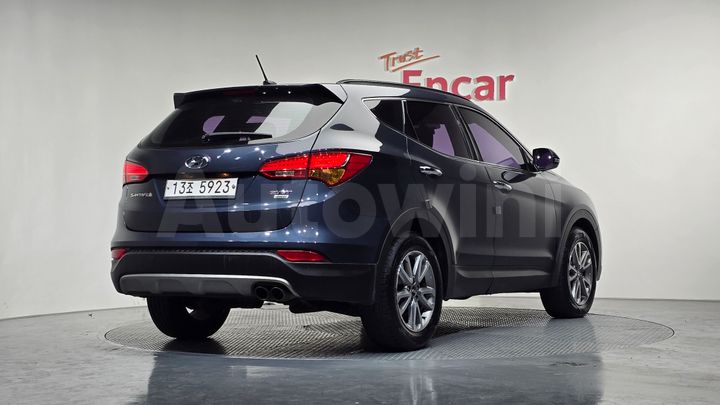 Hyundai SantaFe 2015 — 2