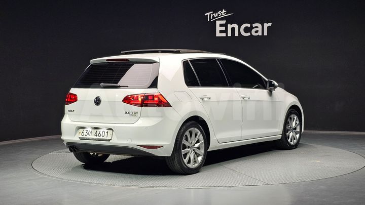 Volkswagen Golf 2015 — 2