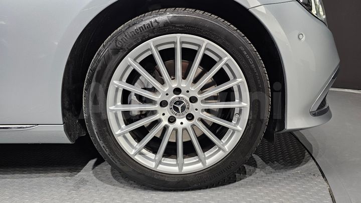 Mercedes-Benz E Class 2022 — 5