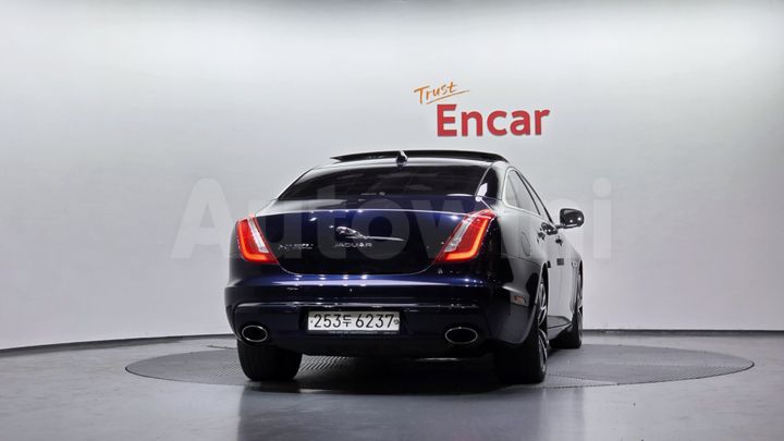 Jaguar XJ 2019 — 4