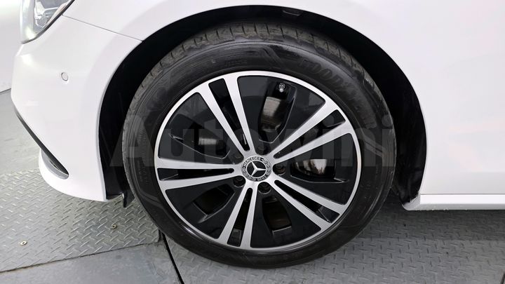 Mercedes-Benz E Class 2021 — 5