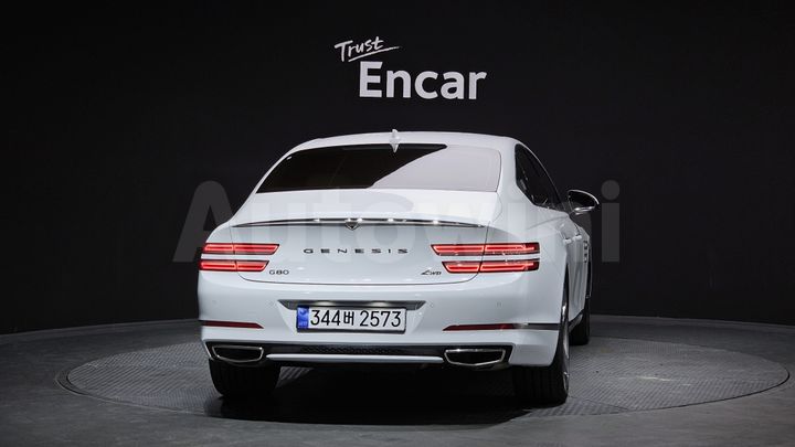 Genesis G80 2023 — 4