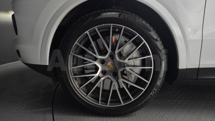 Porsche Cayenne 2019 — 5