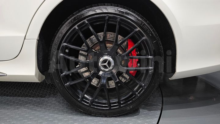 Mercedes Benz CLS Class 2015 — 5
