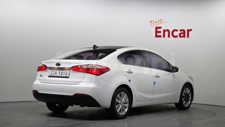 Kia K3 2015 — 2