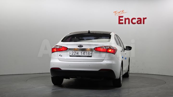 Kia K3 2015 — 4