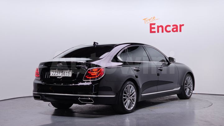 Kia K9 2020 — 2