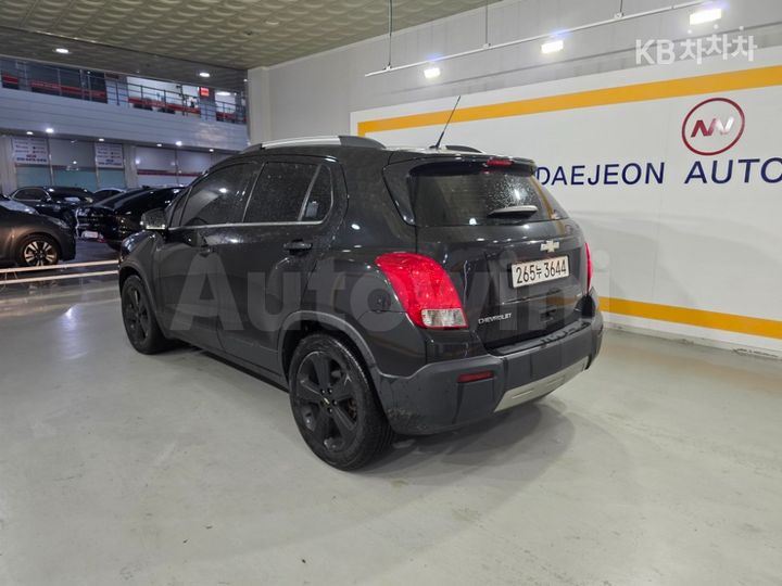 Chevrolet Trax 2015 — 3