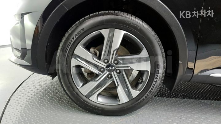 Kia Sorento 2023 — 5