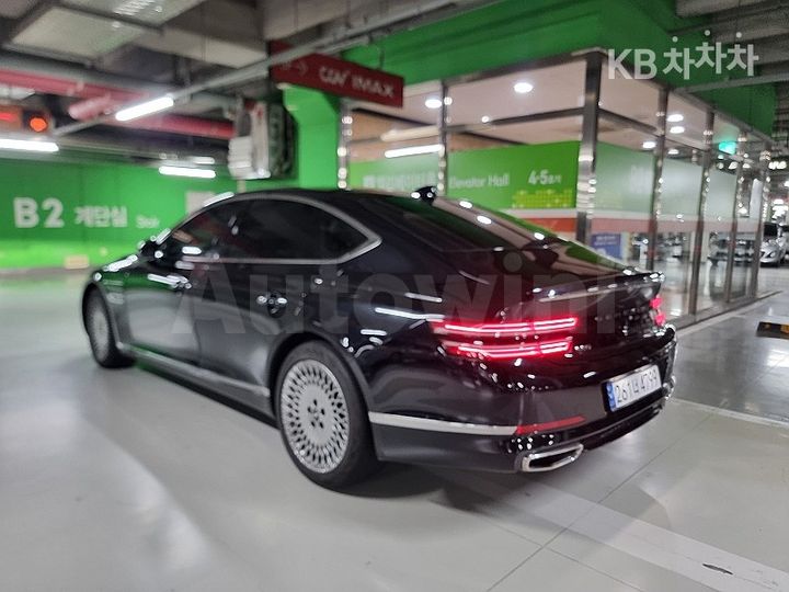 Genesis G80 2022 — 3