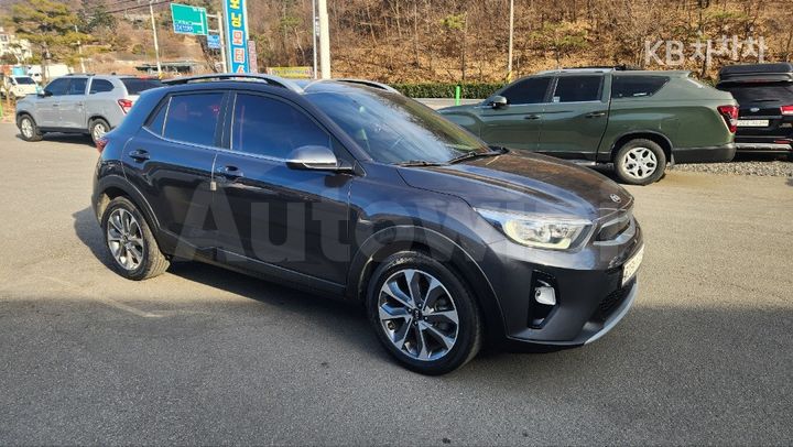 Kia Stonic 2020 — 2