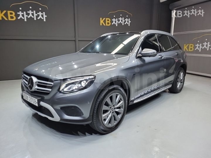 Mercedes Benz GLC Class 2019 — 2