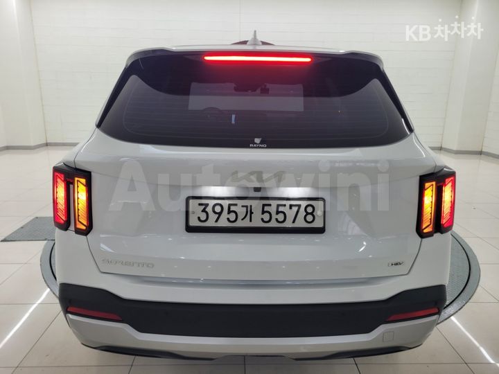 Kia Sorento 2025 — 4
