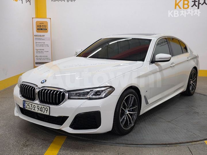 BMW 5 Series 2021 — 2
