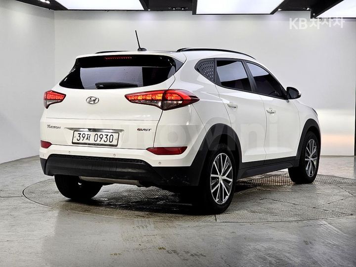 Hyundai Tucson 2016 — 4