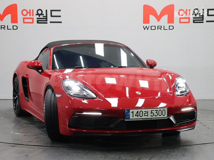 Porsche Boxster 2021 — 2