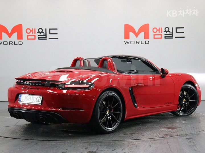 Porsche Boxster 2021 — 3