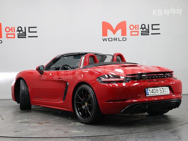 Porsche Boxster 2021 — 4