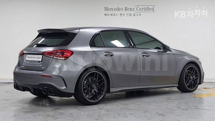Mercedes Benz A Class 2023 — 4