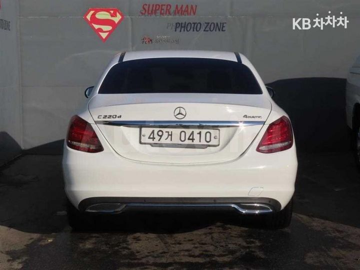 Mercedes-Benz C Class 2016 — 4