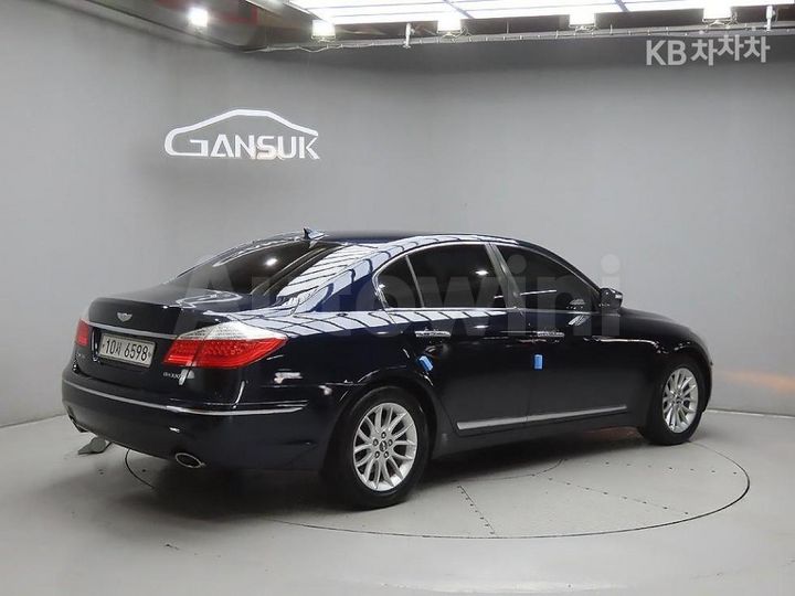 Hyundai Genesis 2008 — 4