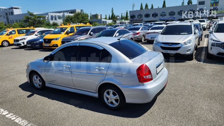 Hyundai Verna