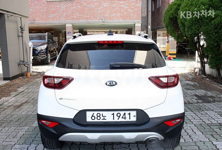Kia Stonic 2019 — 3