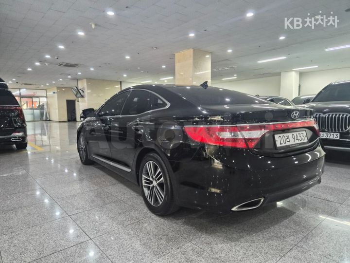Hyundai Grandeur 2013 — 3