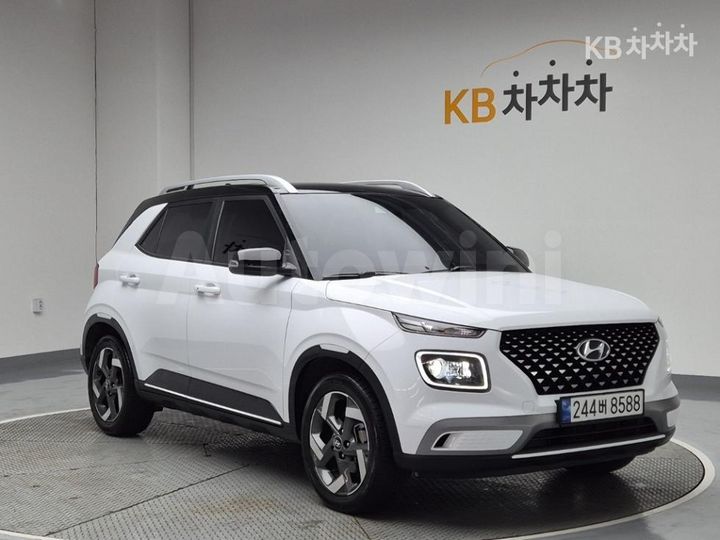 Hyundai Venue 2022 — 4