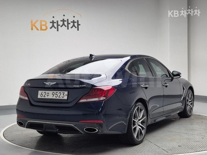 Genesis G70 2019 — 3