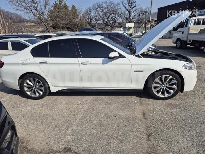 BMW 5 Series 2016 — 2
