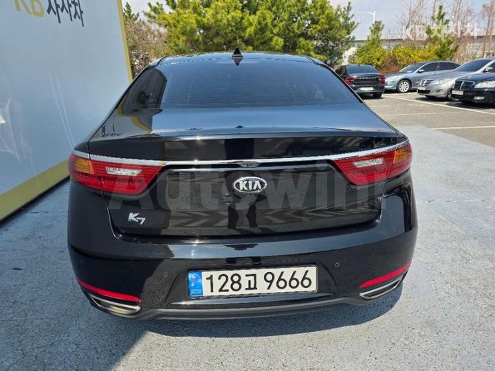 Kia K7 2017 — 4