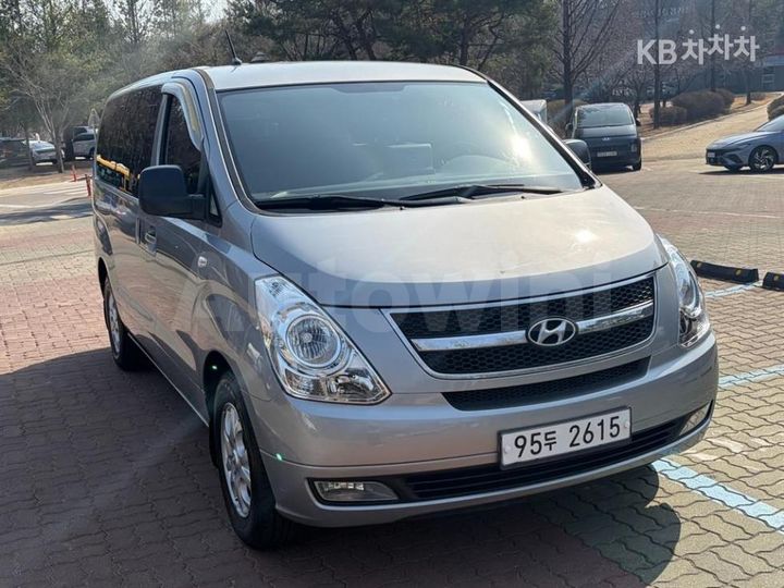Hyundai Starex 2012 — 3
