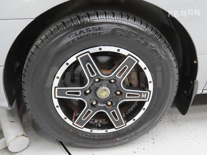 Hyundai Starex 2011 — 5